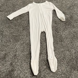 Kyte Baby Zipper Footie in Cloud